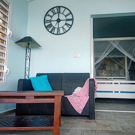 Aux Colibris Amoureux : Loft De Standing Avec Vue Mer Grand-Bourg  Exterior photo