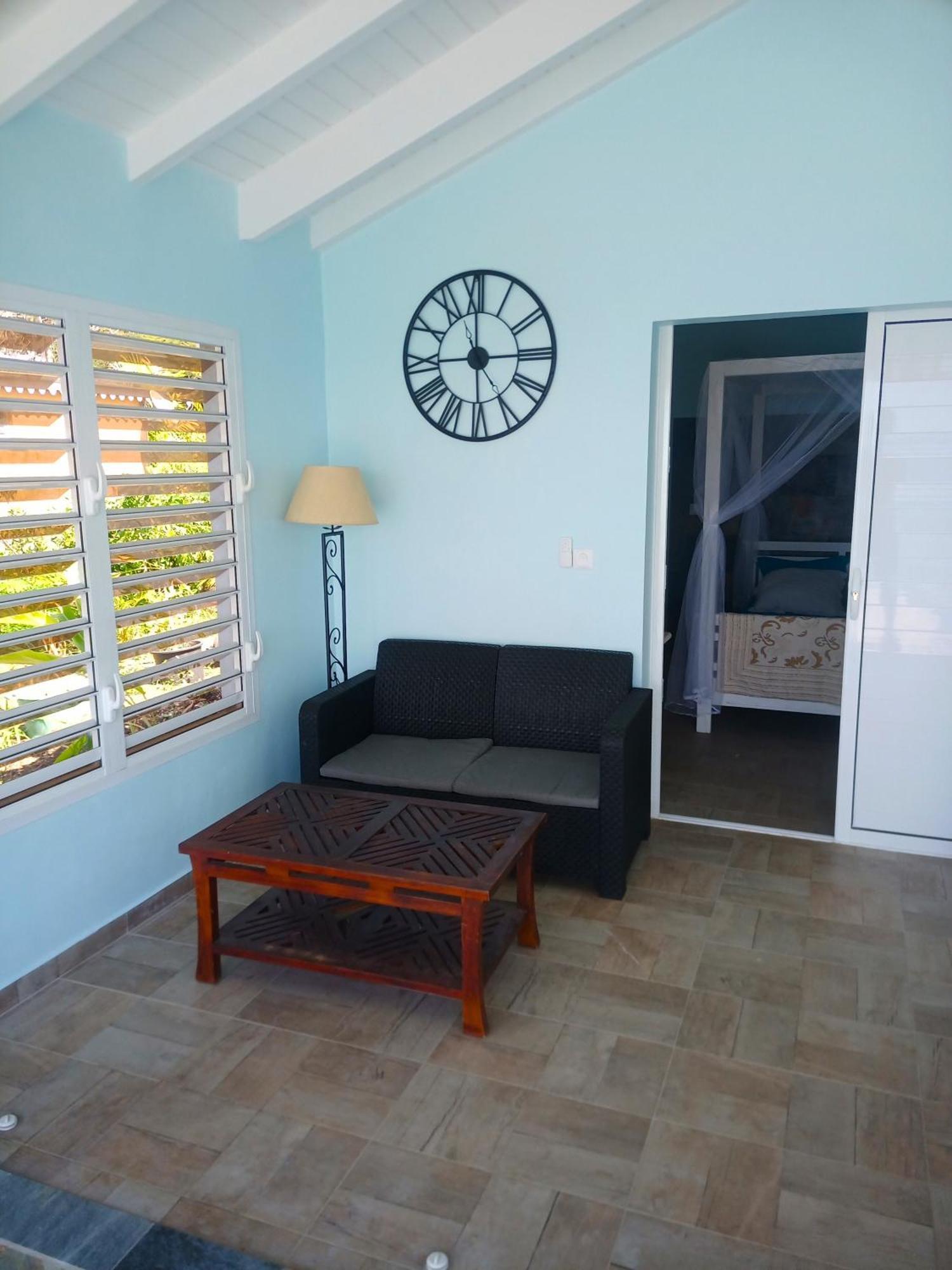 Aux Colibris Amoureux : Loft De Standing Avec Vue Mer Grand-Bourg  Exterior photo