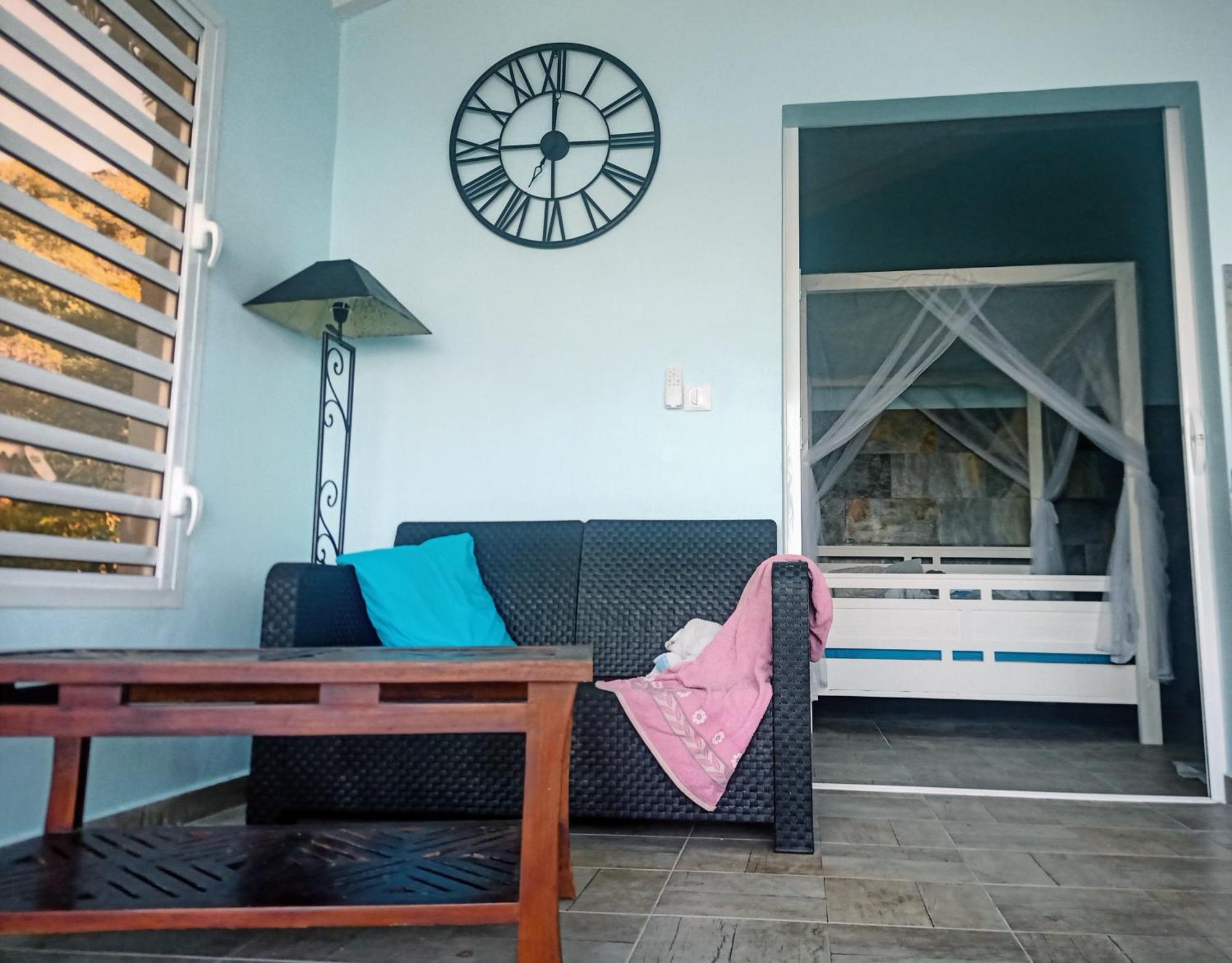 Aux Colibris Amoureux : Loft De Standing Avec Vue Mer Grand-Bourg  Exterior photo
